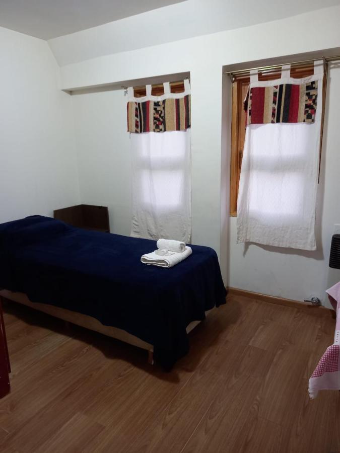 Hostel Comunidad Ушуайя Екстер'єр фото