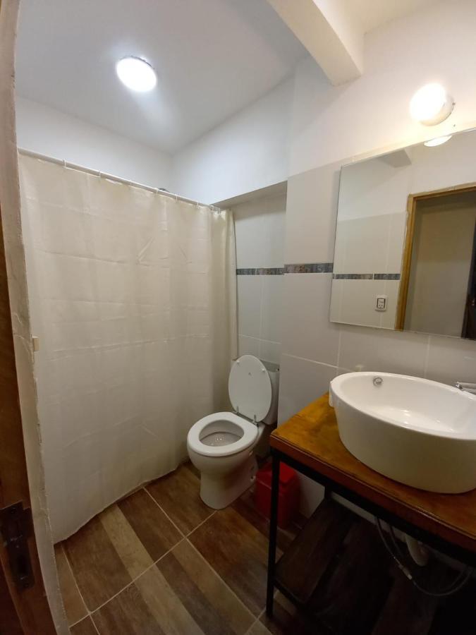 Hostel Comunidad Ушуайя Екстер'єр фото