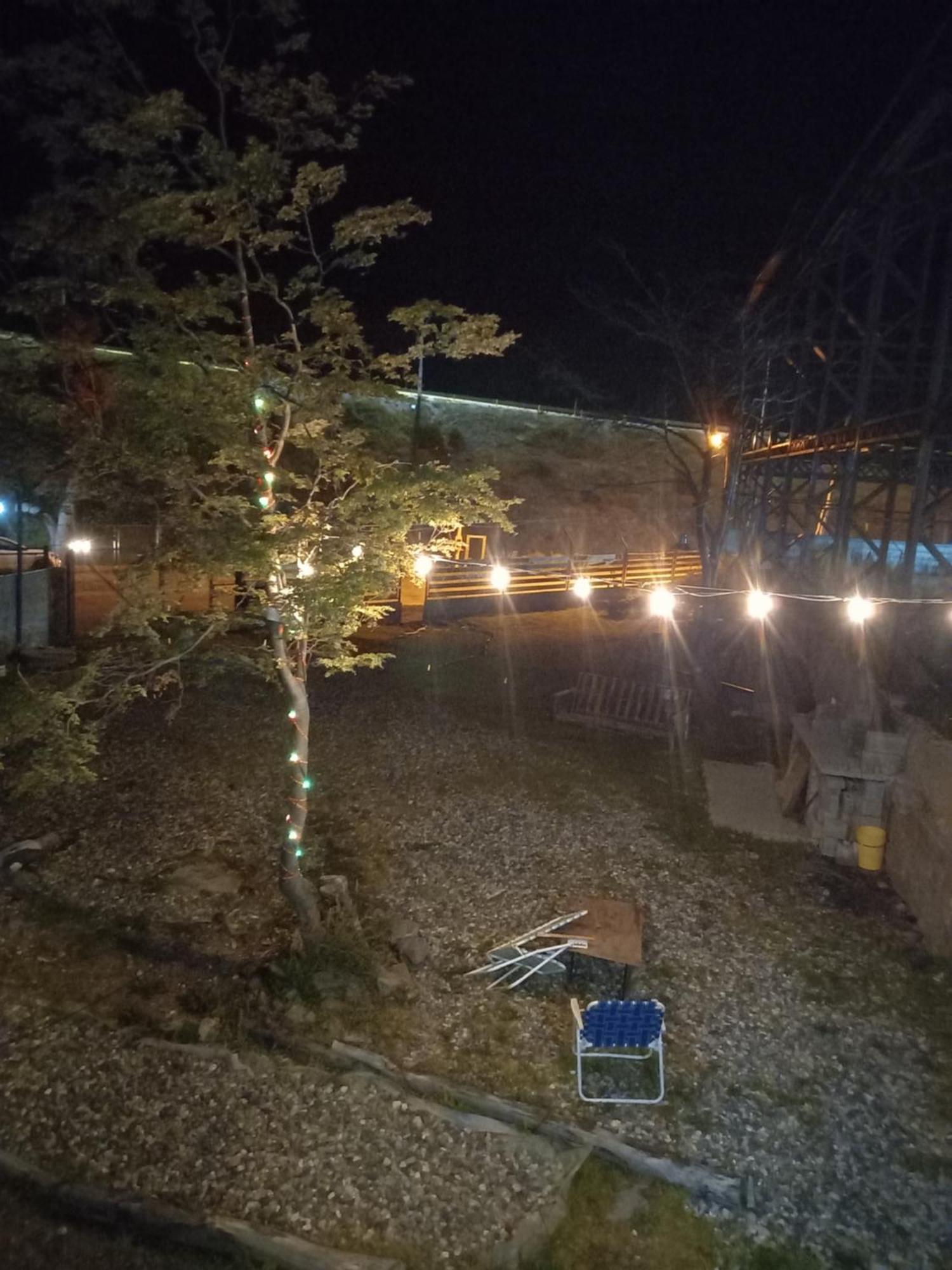 Hostel Comunidad Ушуайя Екстер'єр фото